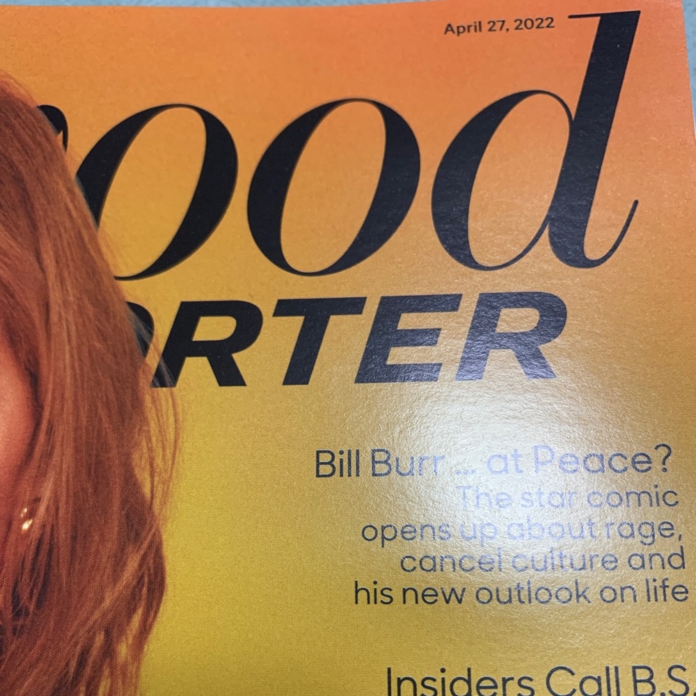 The Hollywood Reporter 4/27/22 Michelle Pfeiffer new unread collectible